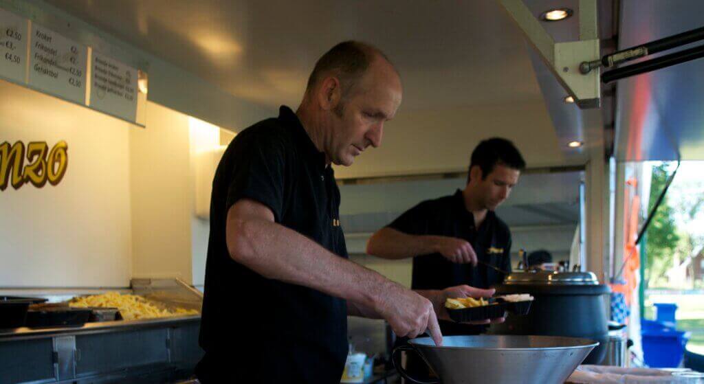 Frietkar op locatie Bergen op Zoom